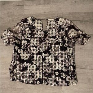 Elegant Floral and Checkered Women's Blouse